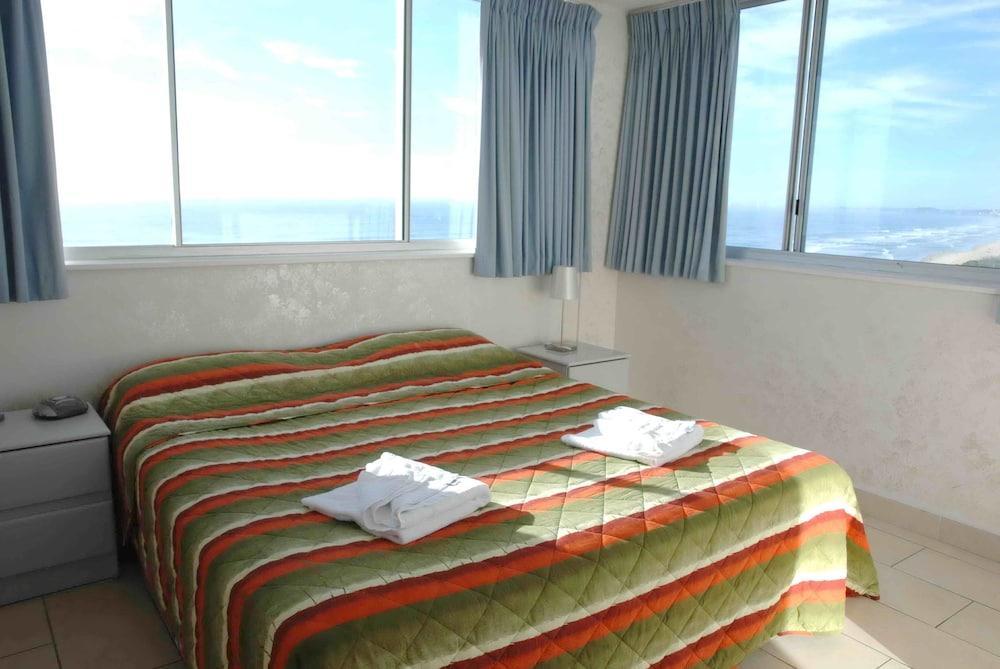 The Shore Apartments - Beachfront Gold Coast Bagian luar foto