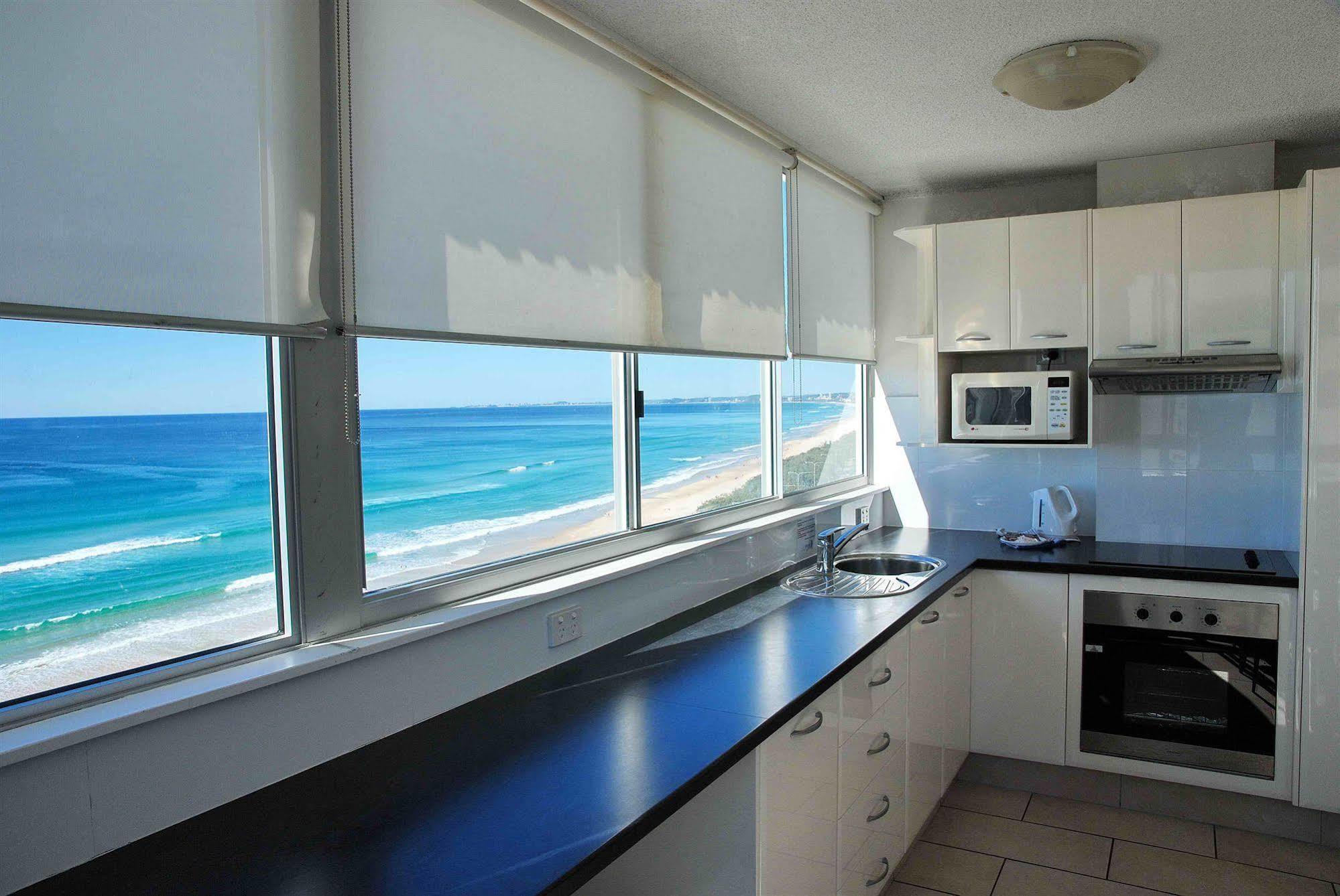 The Shore Apartments - Beachfront Gold Coast Bagian luar foto