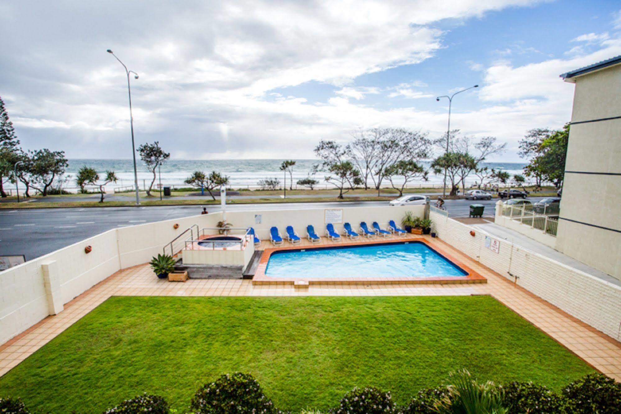 The Shore Apartments - Beachfront Gold Coast Bagian luar foto